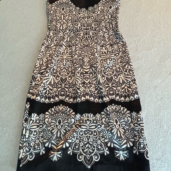 White House Black Market Strapless Black and White Dress Size 0 - Picture 4 of 5